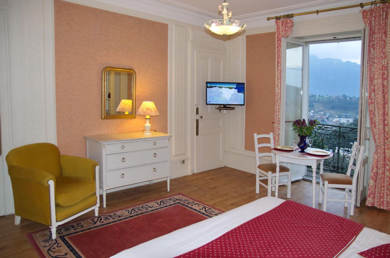 Aux Meubles Du Manoir Aparthotel Aix-les-Bains Luaran gambar