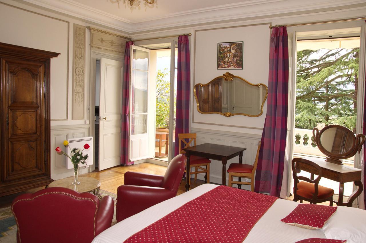Aux Meubles Du Manoir Aparthotel Aix-les-Bains Luaran gambar